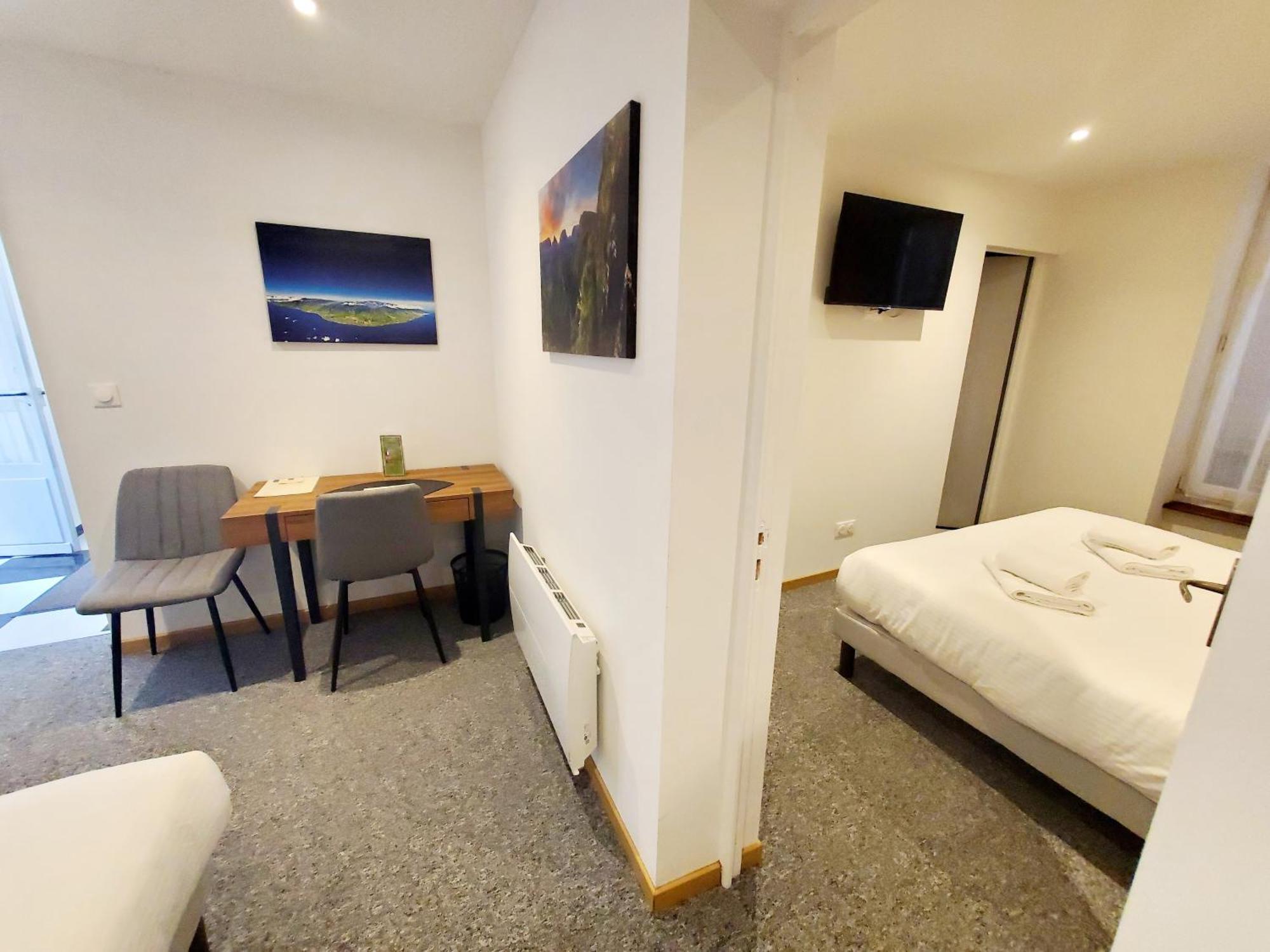 Logis Hotel Belle Etoile Vichy Exterior photo